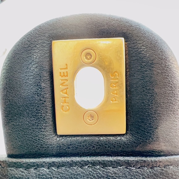 CHANEL QUILTED VERTICAL PEARLS CLUTCH BLAC - Picture 4 of 7